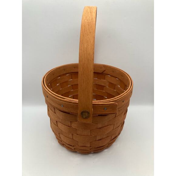 Longaberger 1991 Swinging Handle Round Basket 9" High with Handle 6.5" Wide - Picture 4 of 9